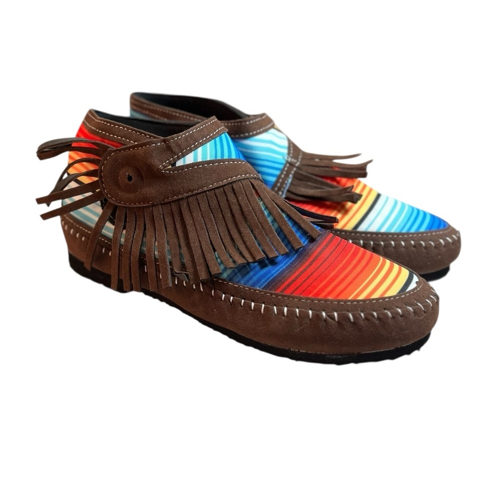 NWOT Colorful Faux Leather Fringe Moccasins